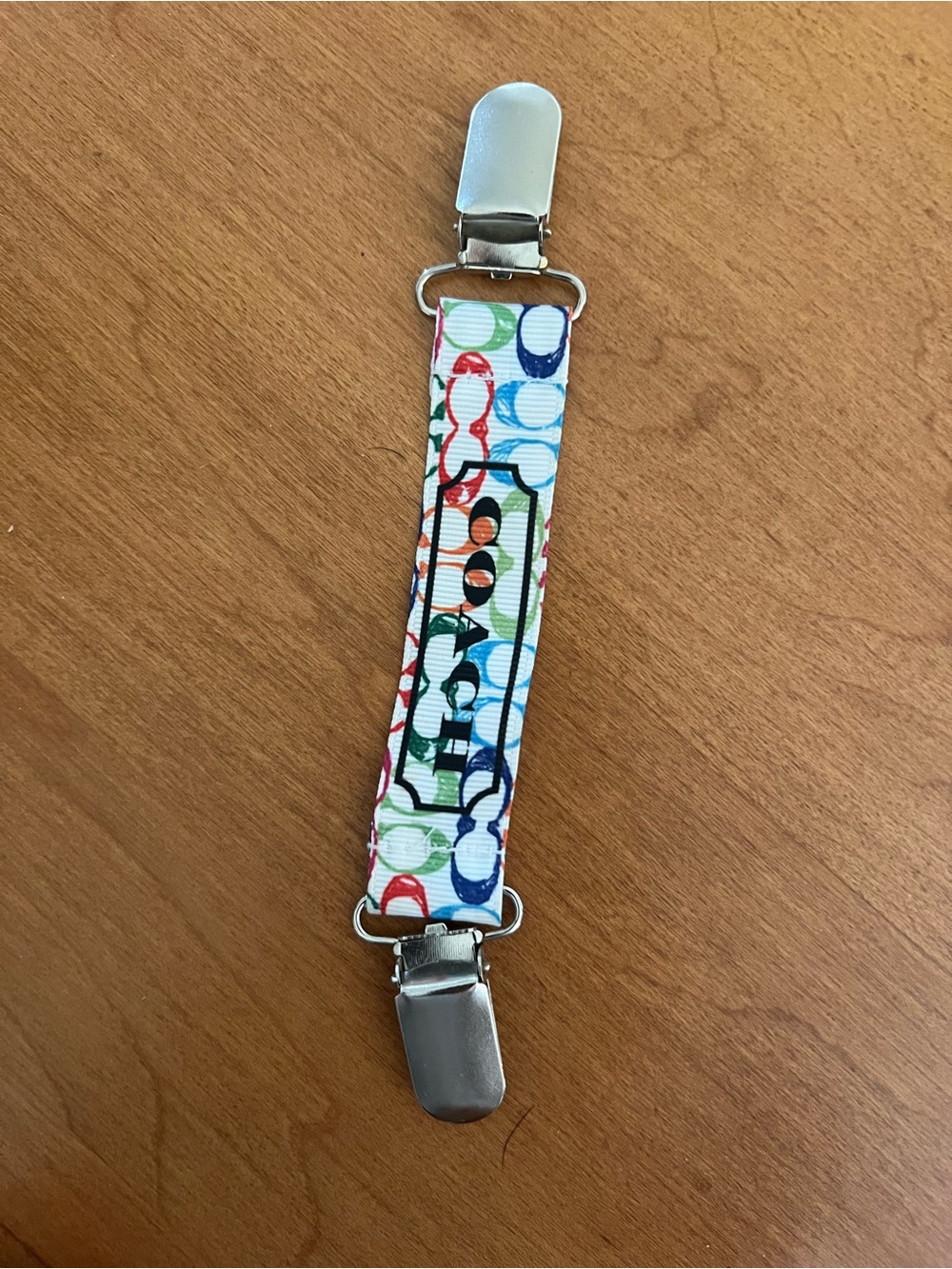 Coach - Mitten/Pacifier Clips - Picture 2 of 4